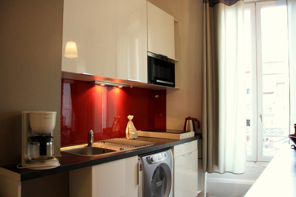 Appart' Sathonay Apartamento Lyon Exterior foto